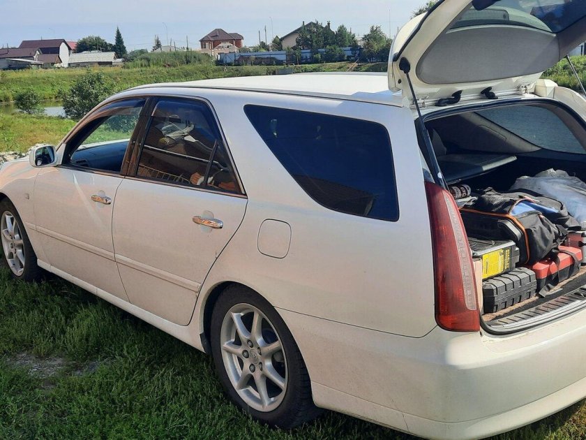Toyota Mark II Wagon Blit