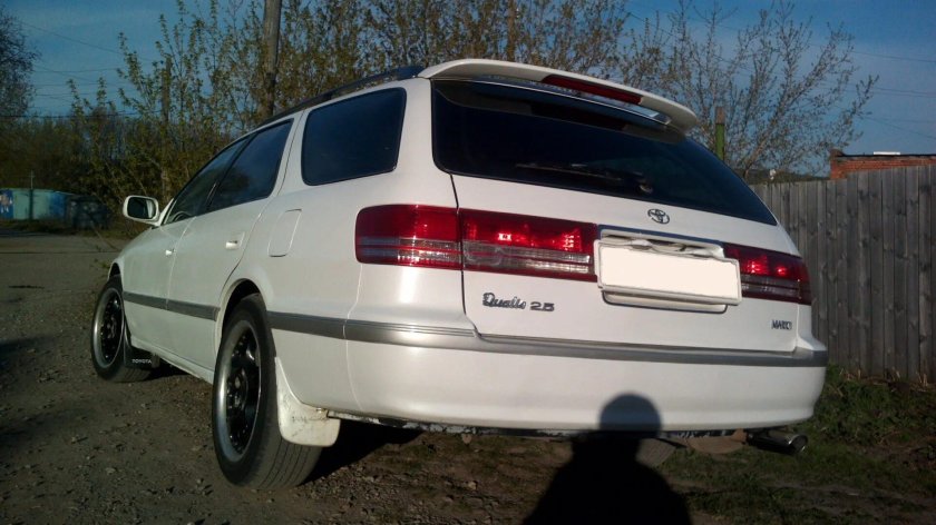 Toyota Mark 2 Wagon Qualis