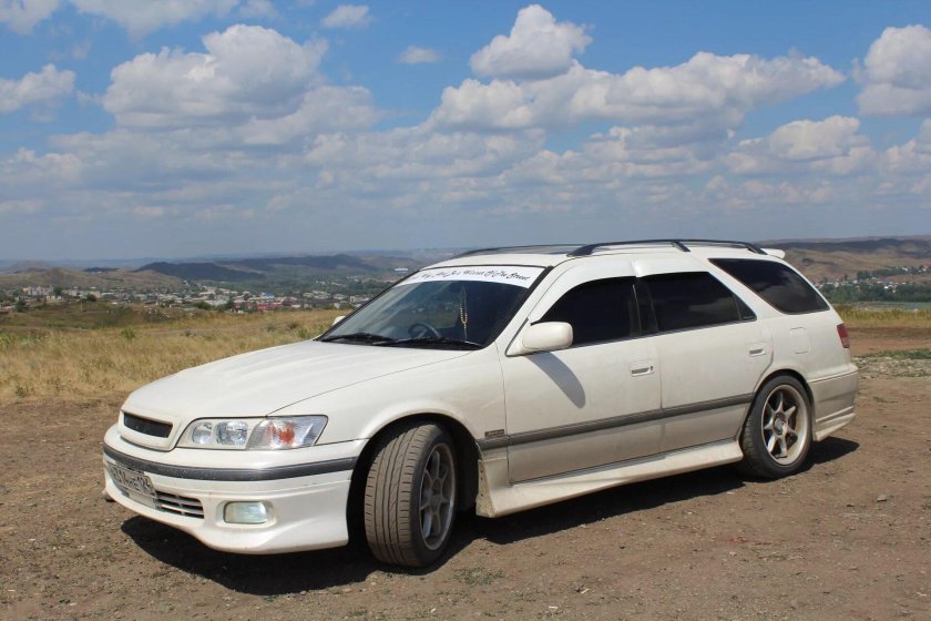 Toyota Mark 2 Wagon Qualis