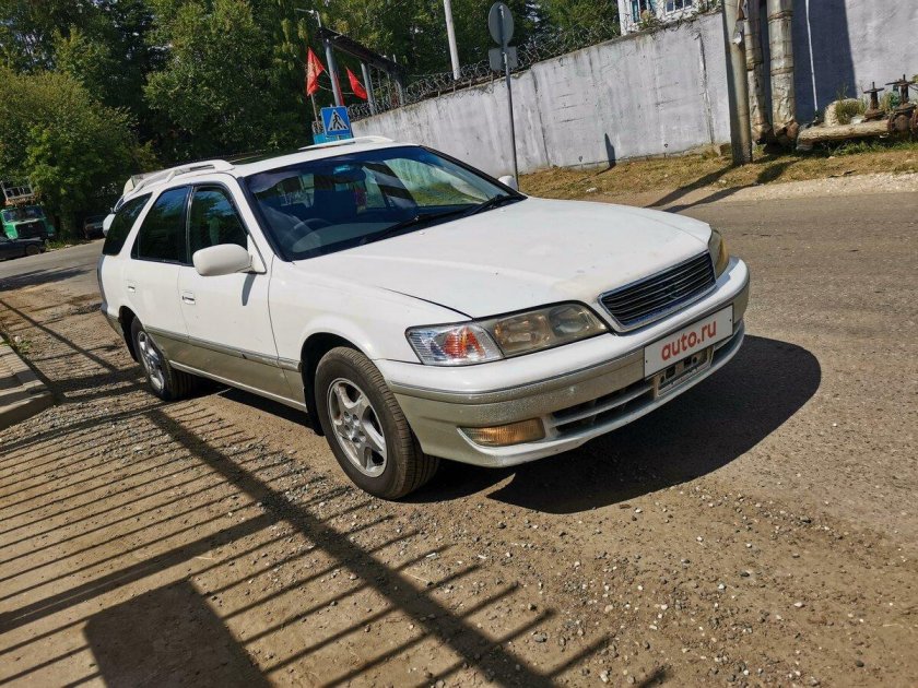 Toyota Mark 2 Wagon Qualis