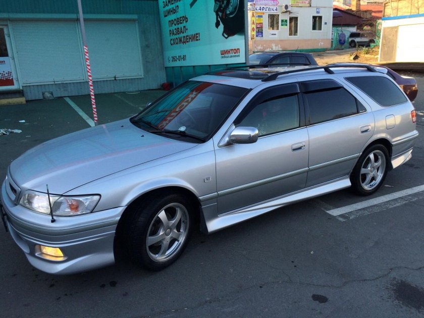 Тойота Марк 2 100 универсал