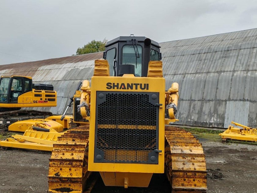 Бульдозер shantui sd16