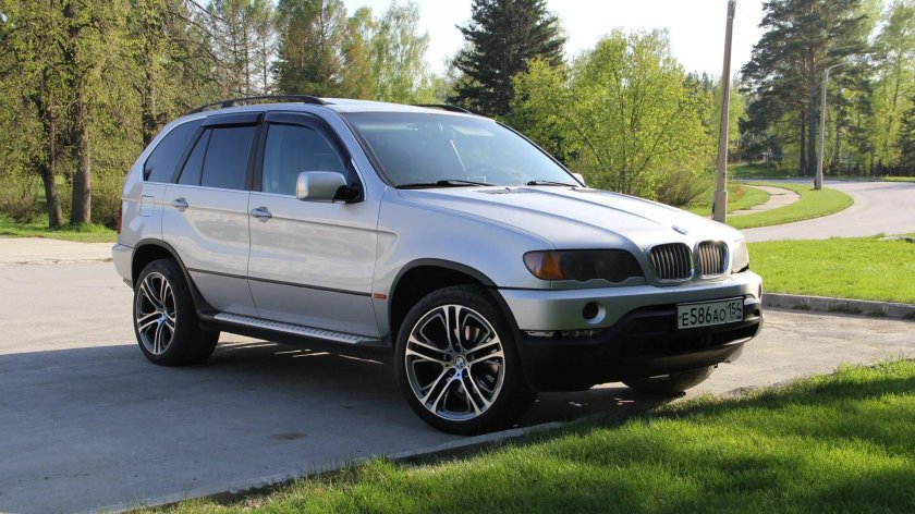 BMW x5 e53 2004