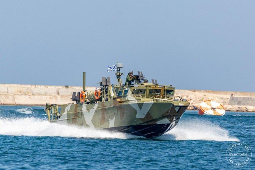 Катер 03160 «Раптор»