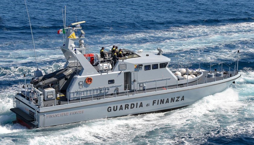 Патрульный катер Бриз 40м