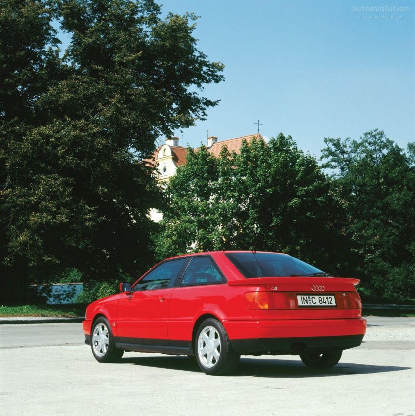 Ауди s2 Coupe