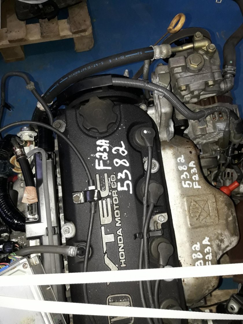 Двигатель Хонда Шатл