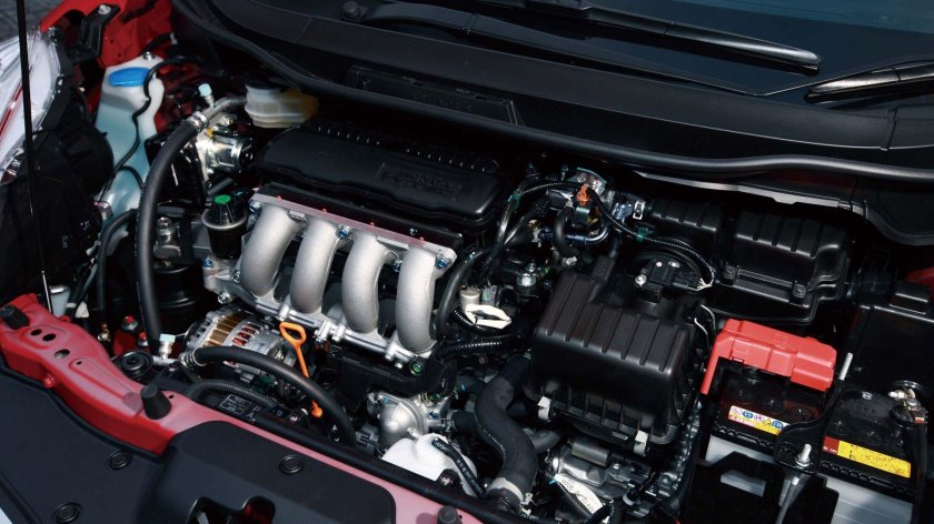 Honda Fit мотор