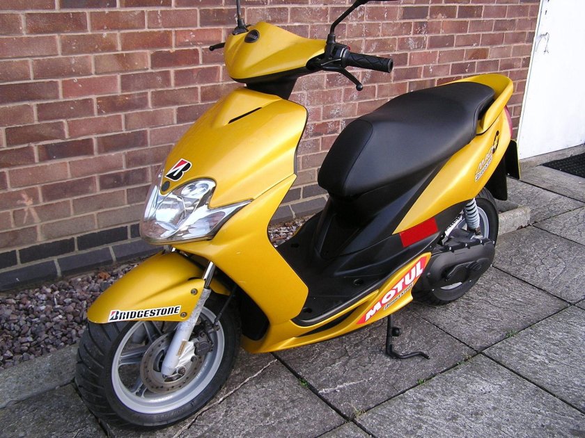 Скутер Yamaha jog 50