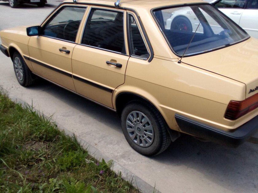 Audi 80 b2 1983