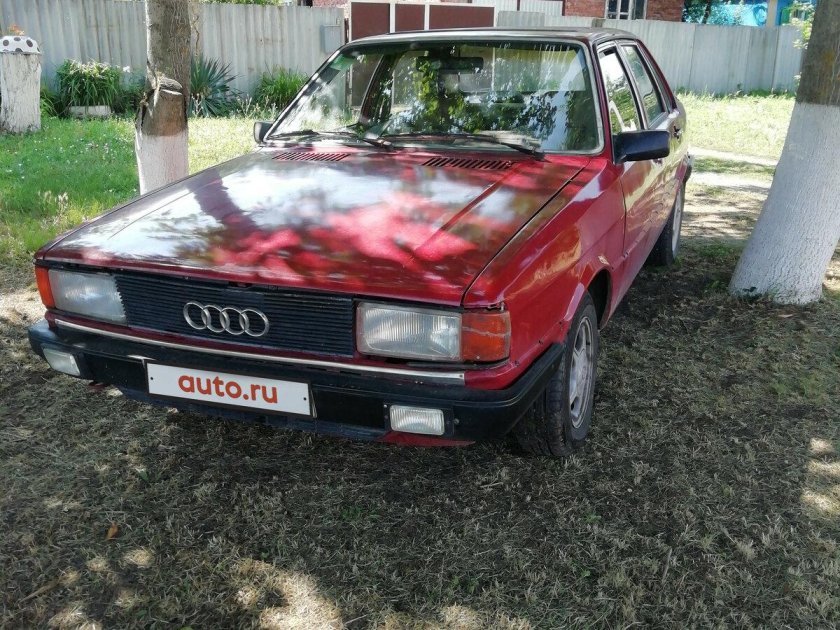 Автомобили 1983