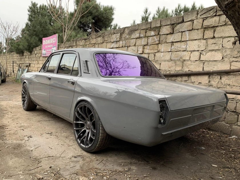 Волга ГАЗ 24 кастом