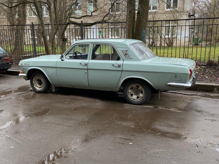 Волга газ 24 отреставрированная