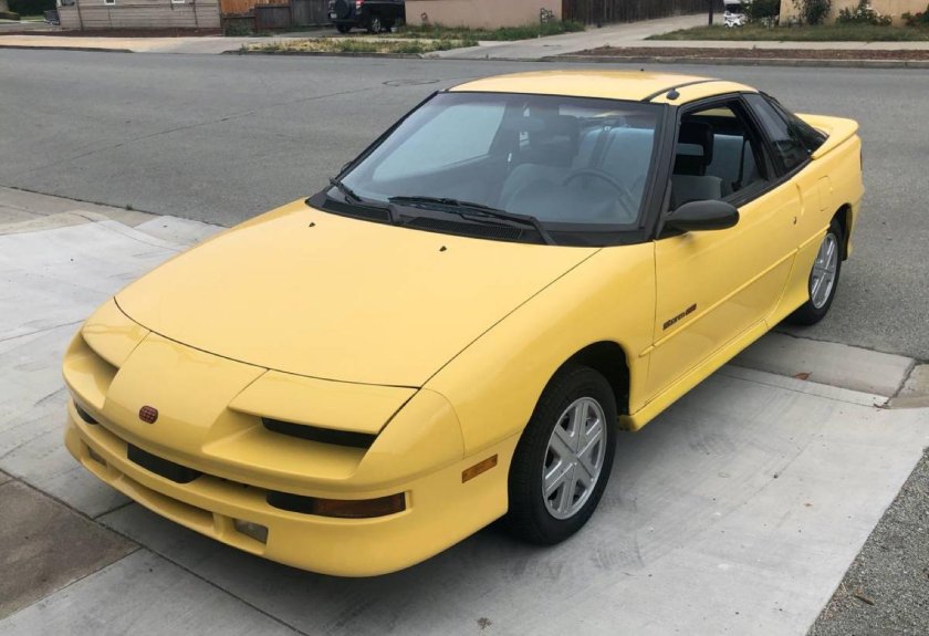Chevrolet storm 1990