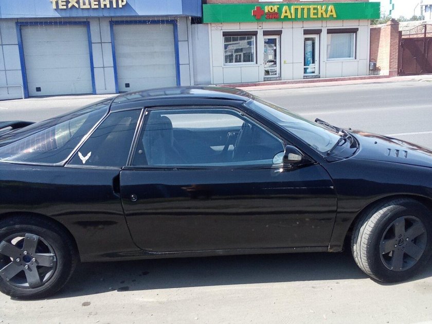 Шевроле гео шторм 1993