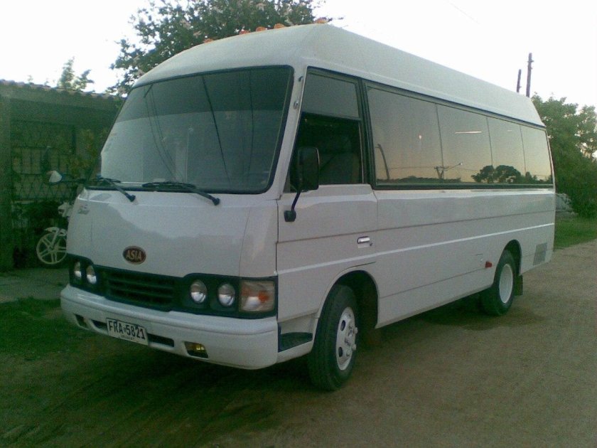 Автобус Asia Combi