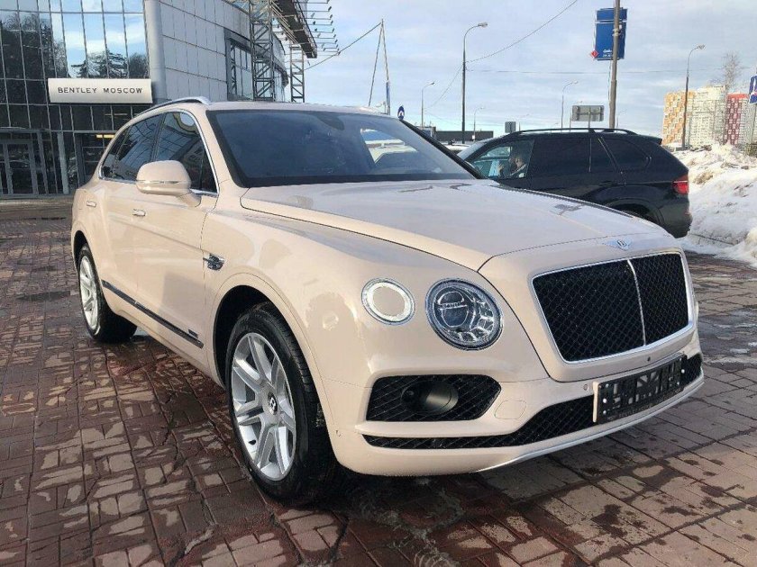 Внедорожник Бентли Бентайга