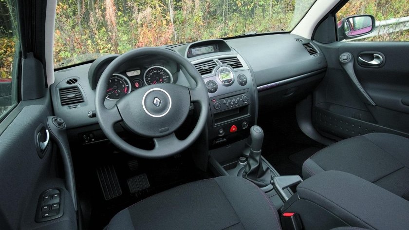 Рено Меган 2 2005 салон