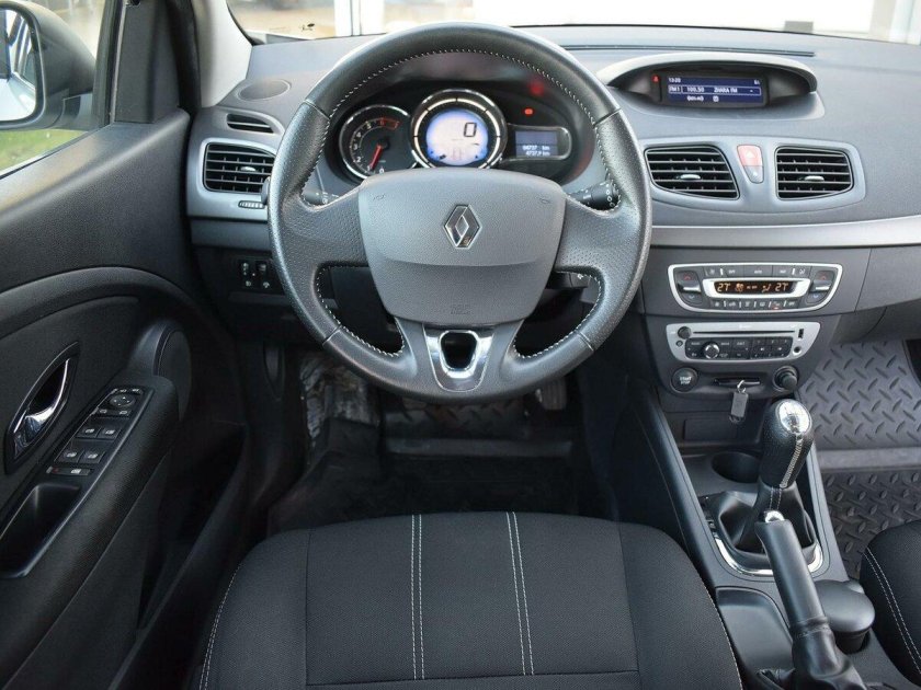 Renault Megane 3 салон