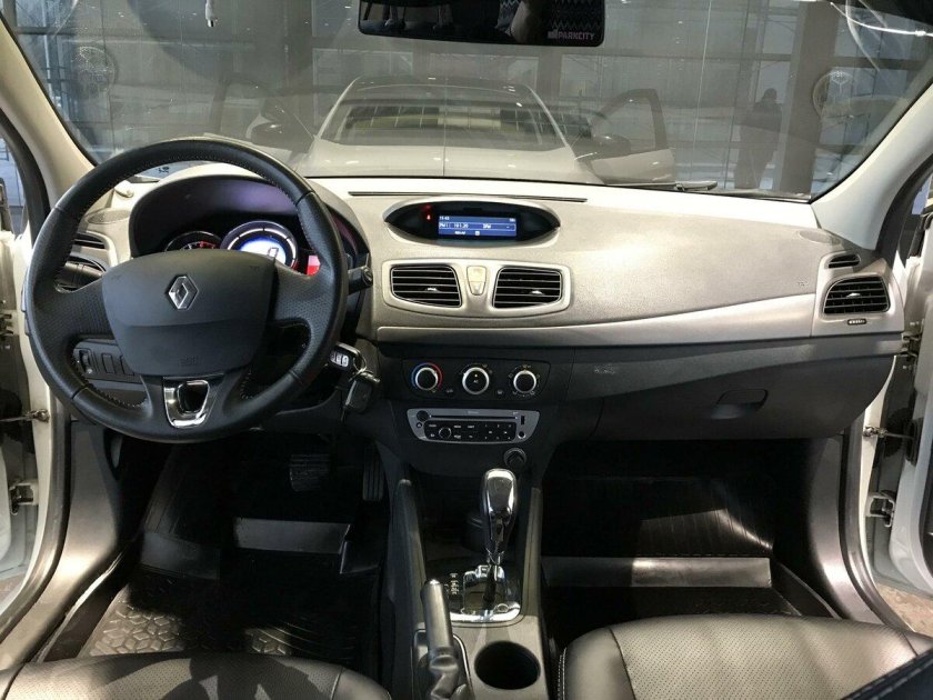 Renault Fluence 2015