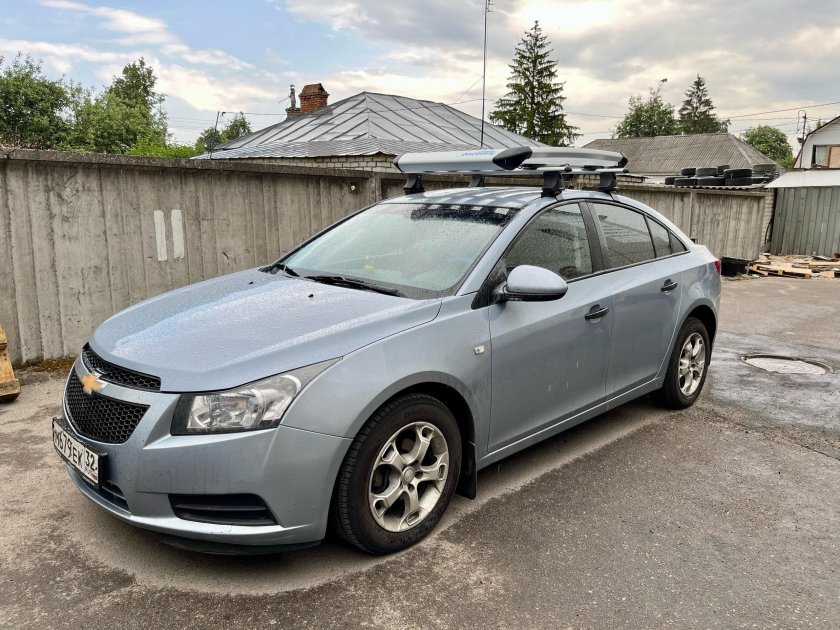 Багажник Шевроле Круз седан