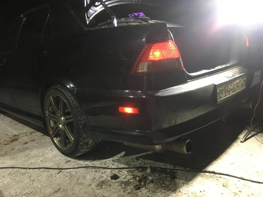 Задний бампер Хонда Аккорд 6