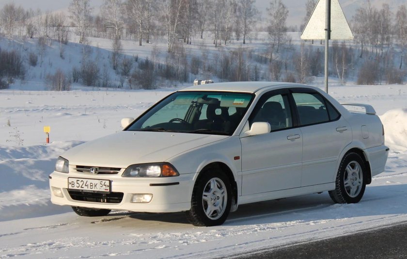 Машина Хонда Торнео