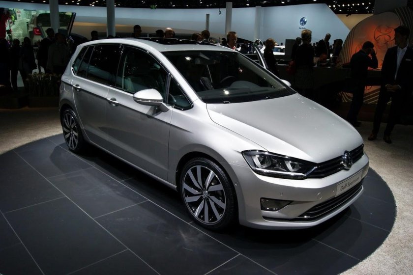 Фольксваген Спортсван