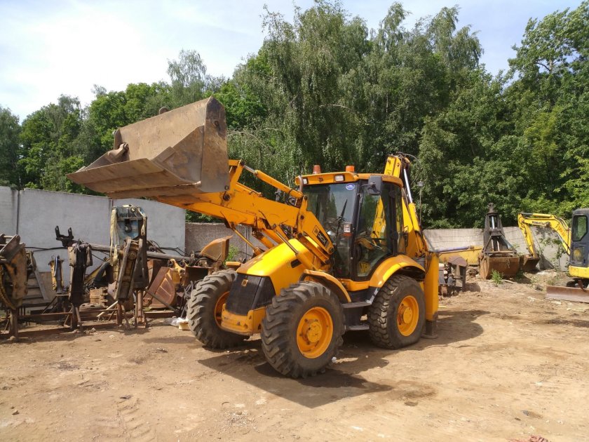 Оператор трактора