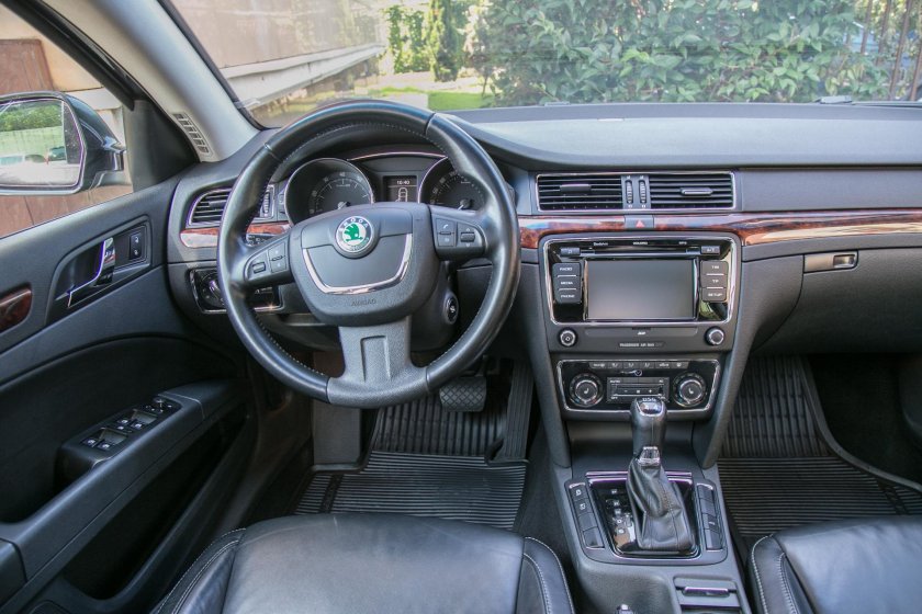 Skoda Superb 2 салон