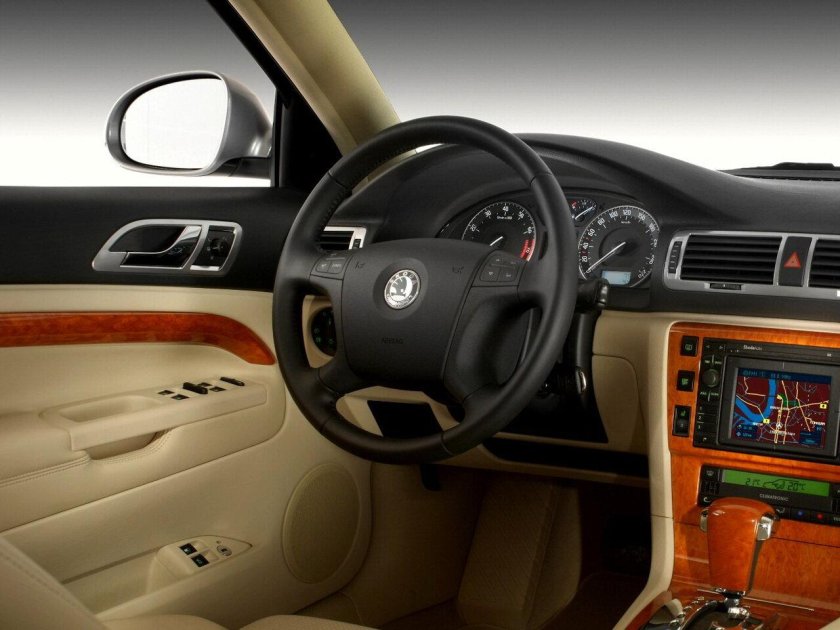 Шкода Суперб 1