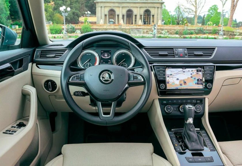 Шкода Суперб 8