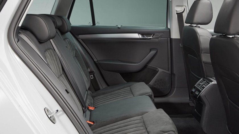 Шкода Суперб универсал 2016