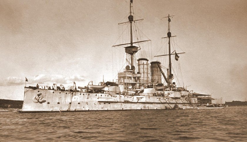 Броненосец Андрей Первозванный