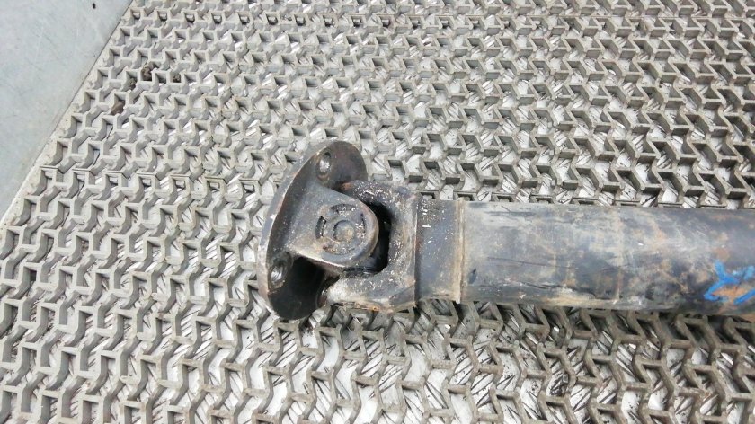 Арка карданного вала Мицубиси Аутлендер 2003