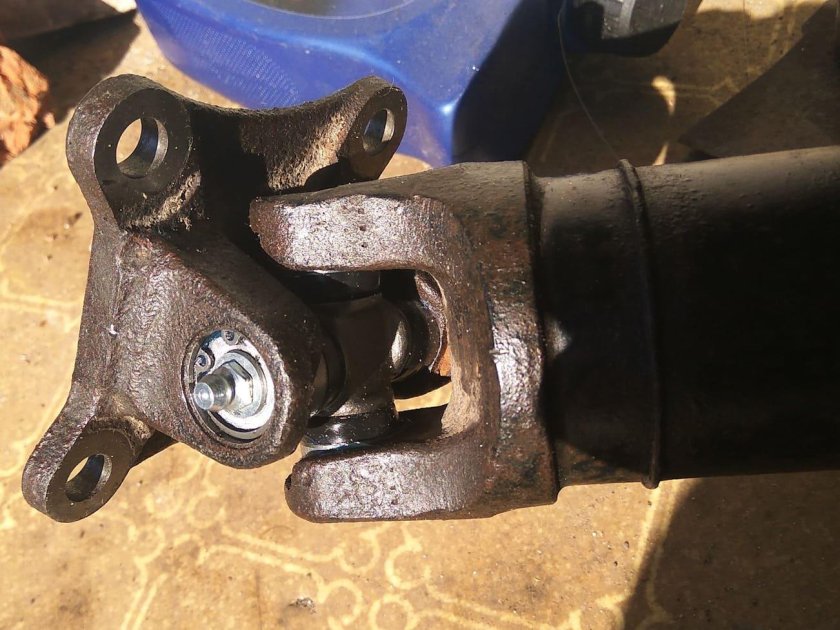 Крестовина Рено Дастер 4х4