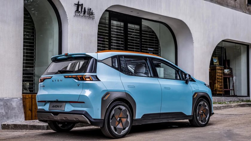 Электромобиль GAC Aion