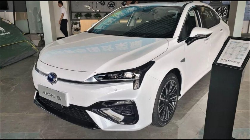 GAC Aion s 580