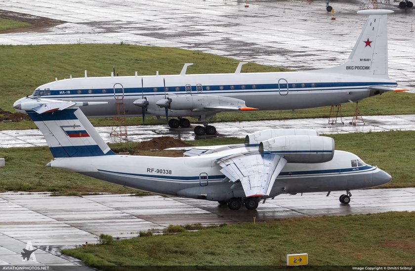 Самолет АН 72