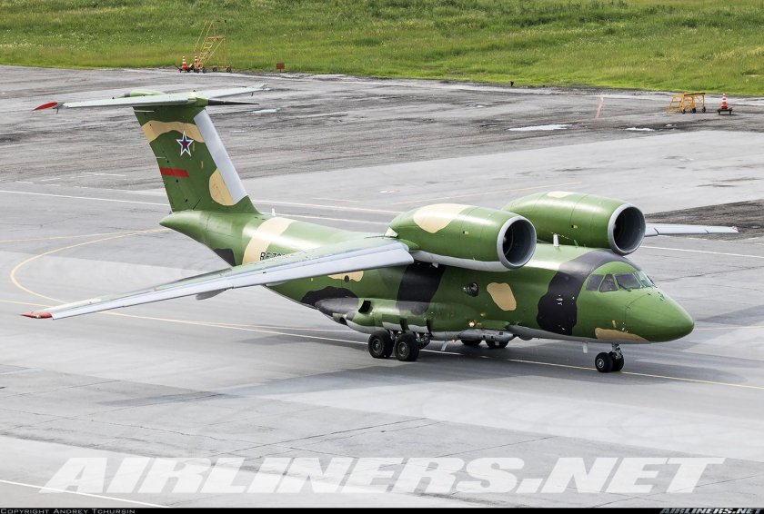 Патрульный самолет АН-72п