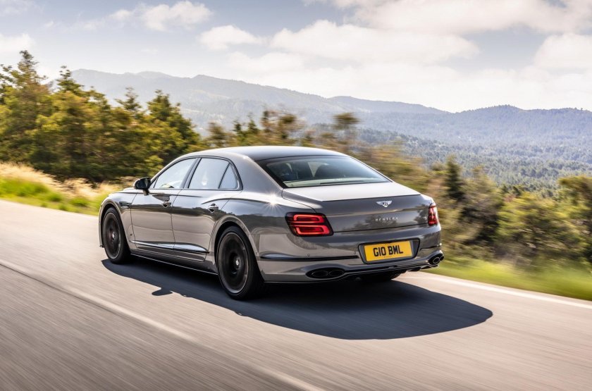 Bentley Flying Spur 2021