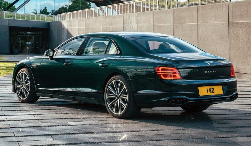 Bentley Flying Spur 2022