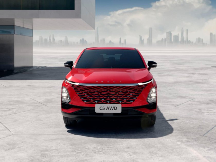 Машина Omoda c5