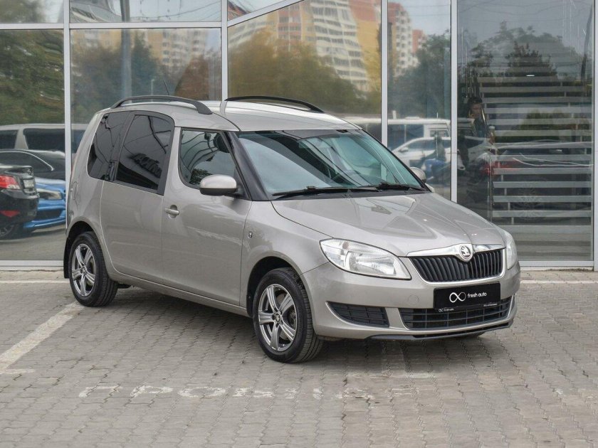 Шкода румстер 2011
