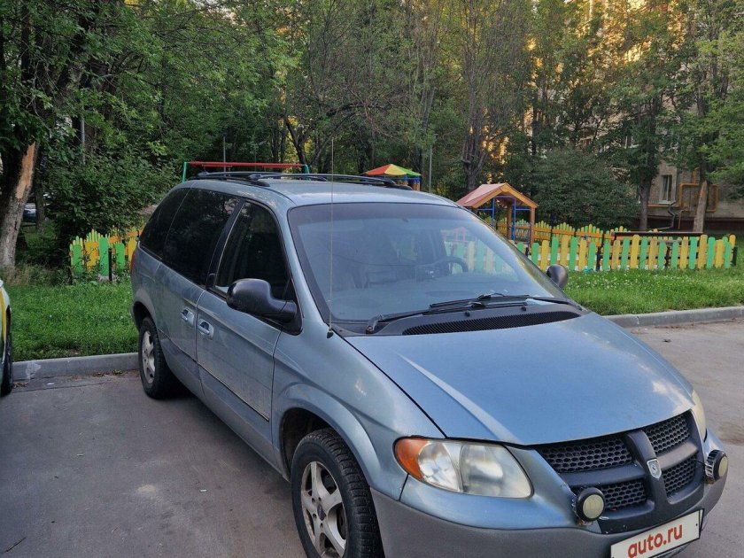 Додж караван 4