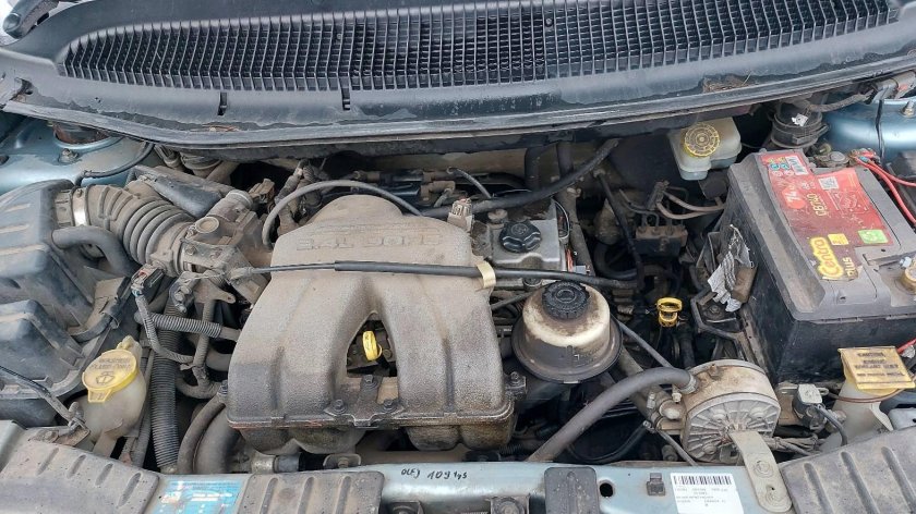 Додж караван 2 4