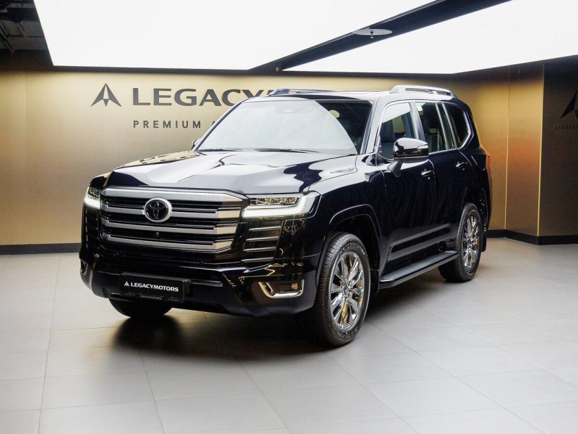 Toyota land cruiser 300 2021