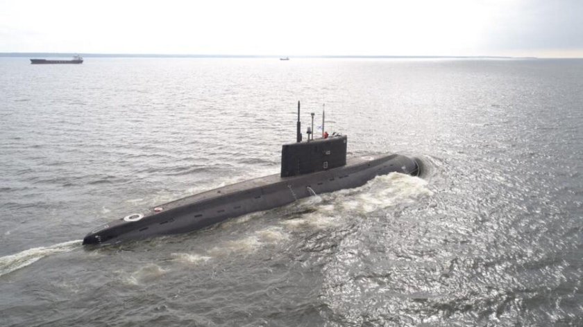 Дизель-электрические подводные лодки (ДЭПЛ) проекта 636.3 "Варшавянка",