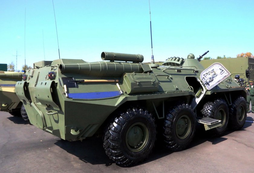 БТР-82 бронетранспортёр