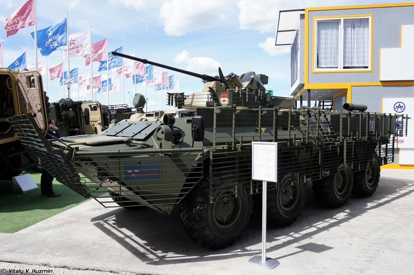 Бронетранспортер БТР-82ат